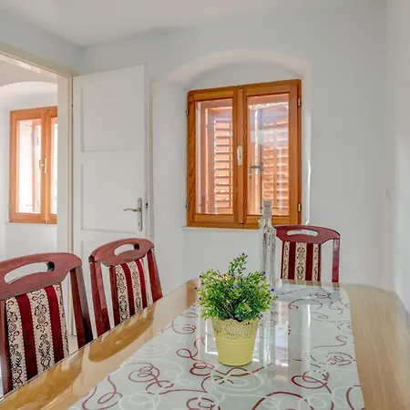 Апартаменти Diocletian's Corner, Three Bedroom *