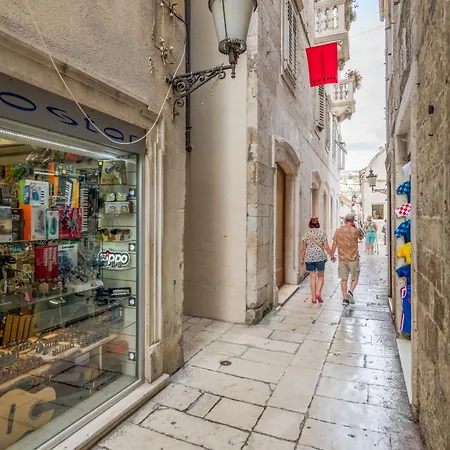 Diocletian's Corner *