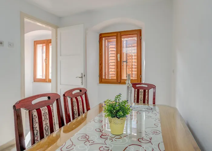 Apartment Diocletian's Corner, Three Bedroom *
